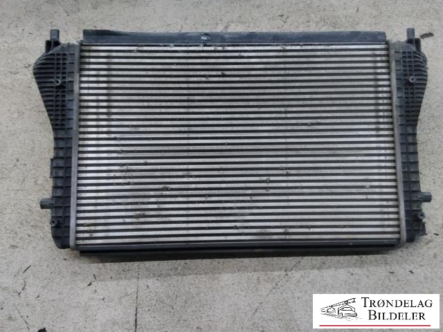 Intercooler til VW Touran 2010-2015 (Type I, Fase 3)  (1K0145803BN|)