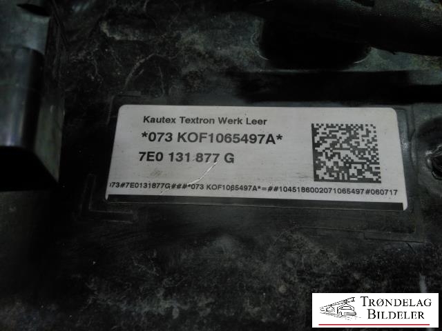 AdBlue tank til VW Transporter / Caravelle 2015-2019 (T6) (T6) (VW AG|7E0 131 877 G|7E0131877H|)