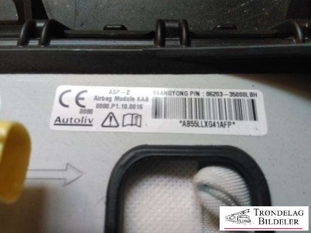 Airbag kne til SsangYong Tivoli 2016-->>  (AUTOLIV|86203-35000LBH|)