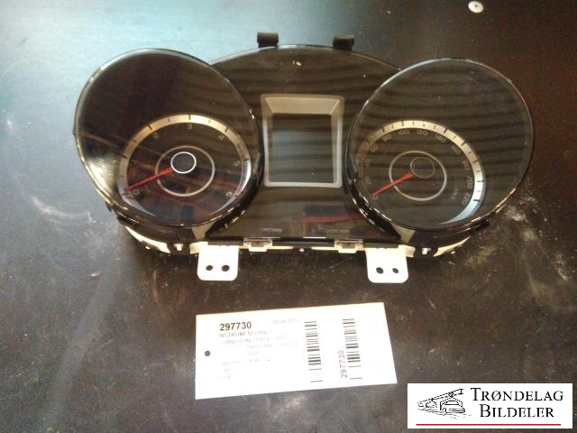 Instrumentpanel til SsangYong Tivoli, 2016-->>  (80220-35110)