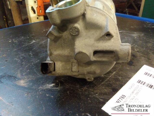 Aircondition kompressor til Škoda Octavia 2009-2013 (Type II, Fase 2)  (SANDEN|5Q0820803F|5Q0820803K|890632|5Q0820803D|5Q0820803J|5Q0820803G|1K0820803A|1K0820803B|1K0820803H|1K0820803K|1K0 820 859 S|1K0820803M|5Q0820803M|5Q0 820 803 C|1K0820803J|1K0 820 859 T|1K0820803N|1K0820803P|1K0820803Q|1K0820803S|5K0820803|5K0820803A|5K0820803B|5K0820803C|5K0820803D|5K0820803E|5K0820803F|5K0820803G|5K0820803H|5K0820803J|5K0820803K|5N0820803|5N0820803A/B|5N0820803C|5N0820803D|5N0820803H)