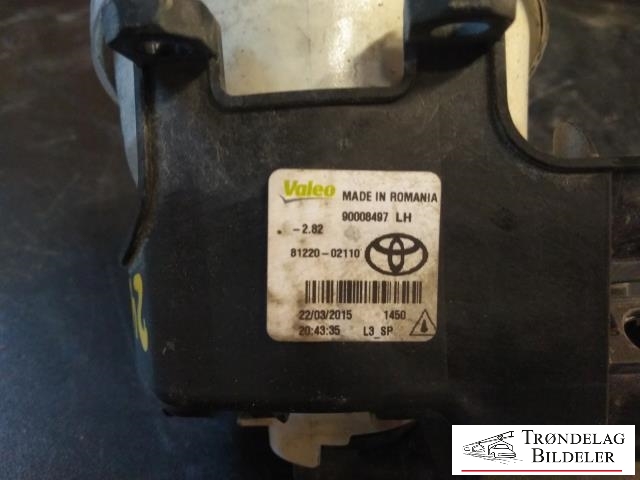 Tåkelykt venstre foran til Toyota Auris 2013-2015 (Type II, Fase 1)  (VALEO|81220-02110|)