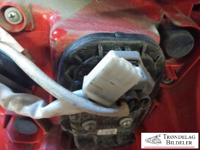 Baklykt venstre ytre til Toyota Auris 2013-2015 (Type II, Fase 1)  (81561-02730|)