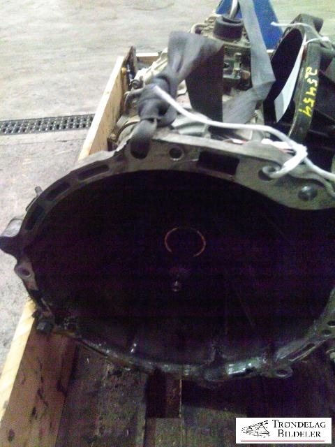 Girkasse 4WD komplett til Toyota Hilux 1998-2001  