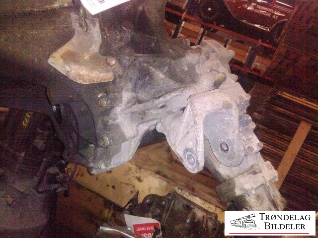 Girkasse 4WD komplett til Mitsubishi Outlander 2007-2010 (Type II, Fase 1) (2500A092|W6MBA1ACZ|)