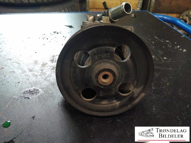 Servo pumpe mekanisk til Volvo V70 2007-2013 (Type III, Fase 1)  (36001213|7G91-3A696-HA|)