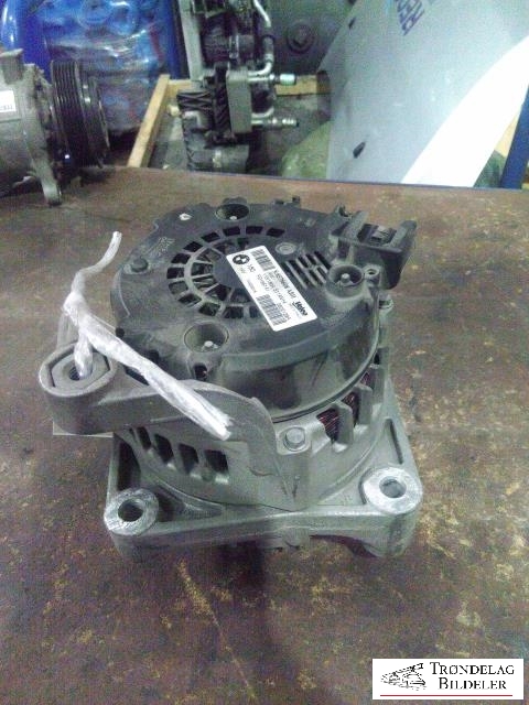 Dynamo diesel til BMW 1-Serie 2011-2015 (Fase 1) (F20/F21) (F20/F21) (VALEO|12317823343|12318578609|12318578608|12317823344|986082850|28-6830|LRA03719|8519890|2622129A)