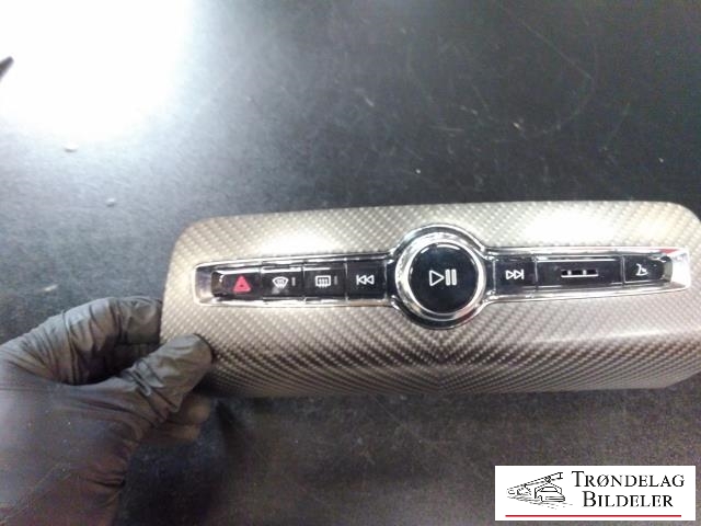 Bilstereo navigasjon betjeningspanel til Volvo XC90 2015-2025 (Type II) (VOLVO|31417193|)