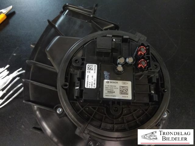 Varmeapparat motor til Volvo XC90 2015-2025 (Type II)  (BOSCH|0 130 309 504|F 011 500 123|)