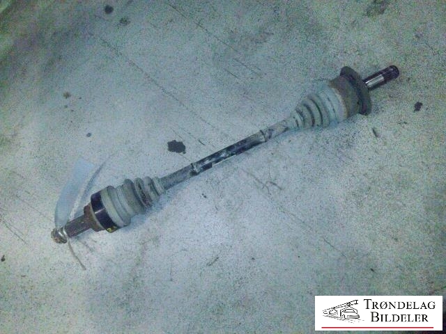 Drivaksel venstre bak, diesel/manuell til BMW 1-Serie 2011-2015 (Fase 1) (F20/F21) (F20/F21) (7597681AI04|)