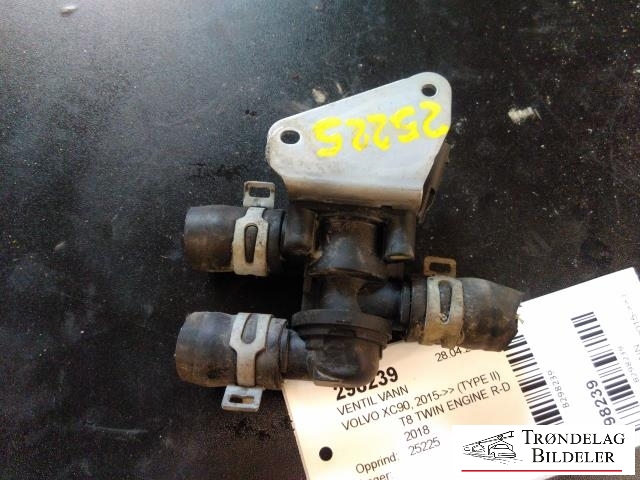 Ventil vann til Volvo XC90 2015-2025 (Type II)  (31461924|)