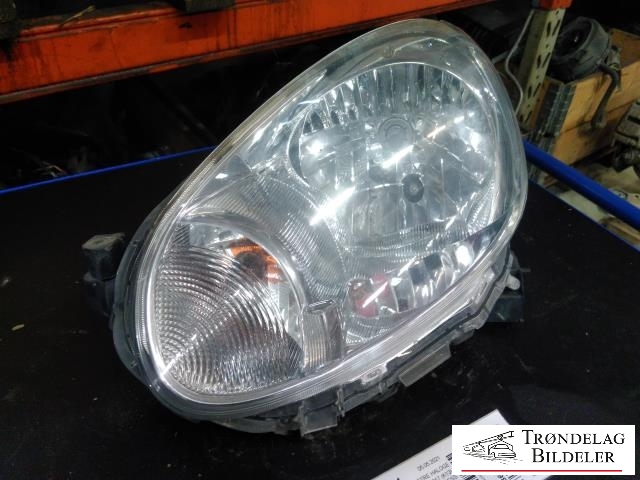 Frontlykt venstre halogen til Nissan Micra, 2011-2017 (K13) (K13) (NISSAN|260601HB0A)