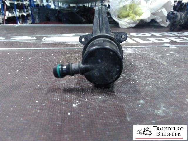 Lyktespylerdyse til Ford Kuga 2008-2012 (Type I)  (8V41-13L014-AB|)