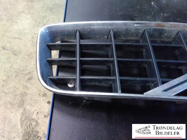 Grill til Volvo XC90 2002-2006 (Type I, Fase 1)
