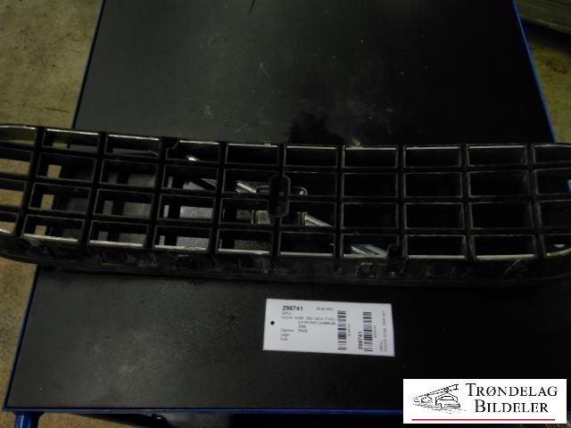 Grill til Volvo XC90 2002-2006 (Type I, Fase 1)