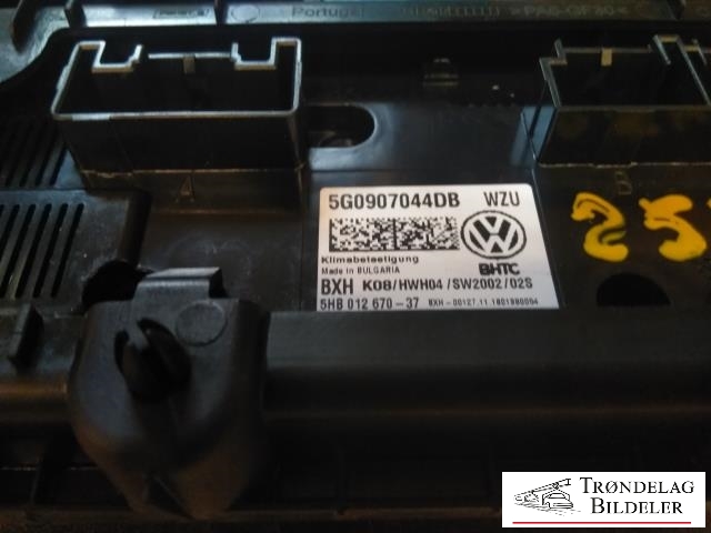 Varmeapparat betjening til VW T-Roc 2017-->> (5G0907044DB|5HB 012 670 -37|)