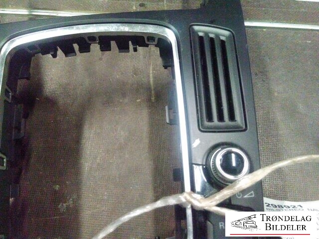 Bilstereo navigasjon betjeningspanel til Audi Q5 2012-2017 (Type I, Fase 2) (8T0919611A|)