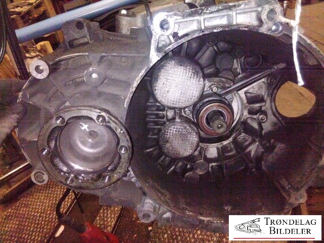 Girkasse manuell 6-trinn til Audi A3 2003-2008 (Type II, Fase 1)  (02Q 300 040 HX|02Q 300 042 S|)