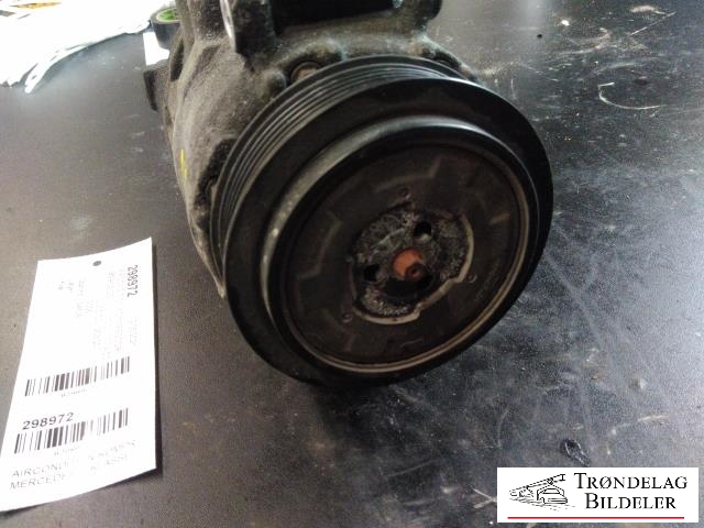 Aircondition kompressor til Mercedes C-Klasse 2004-2007 (Fase 2) (W203) (W203) (DENSO|A 001 230 56 11|7SEU17C Q11|GE447180-9727)