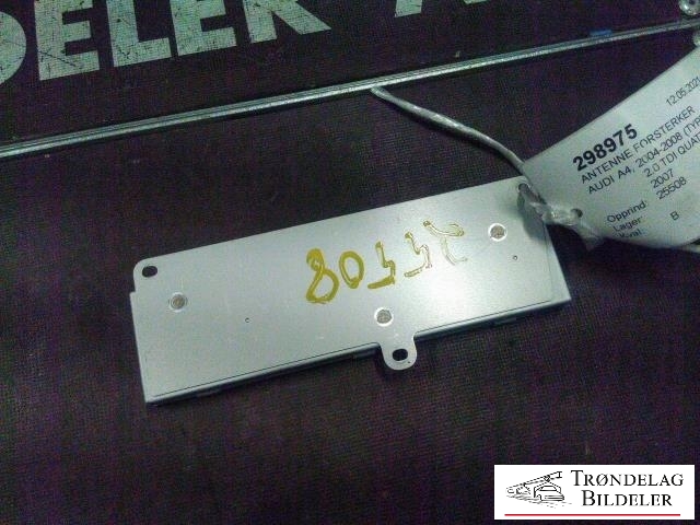 Antenne forsterker til Audi A4 2004-2008 (Type III) (B7) (B7) (HARADA|8E9035225AF|010934|)