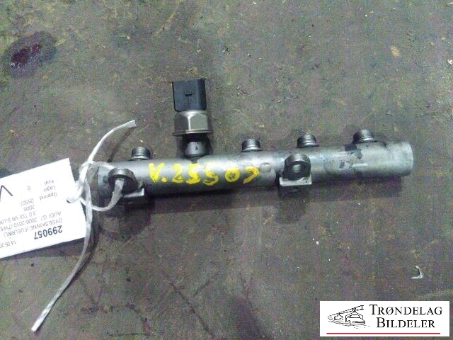 Dyseskinne (fuelrail) til Audi Q7 2006-2010 (Type I, Fase 1)  (059130089AB|)