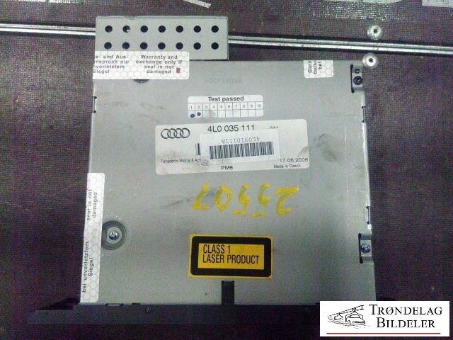 Bilstereo CD-veksler til Audi Q7 2006-2010 (Type I, Fase 1)  (4L0035111|)