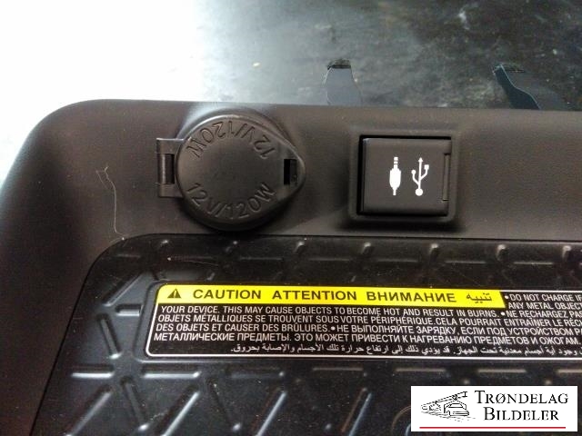 Dashbord telefon til Toyota RAV4 2019-->> (Type V)  (861C0-42010-C1|CA-QT28X0AJ|)