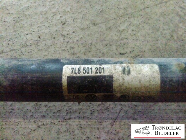 Drivaksel høyre bak, diesel/automat til Audi Q7 2006-2010 (Type I, Fase 1)  (7L8501201|)