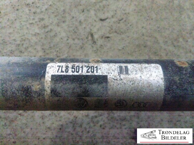Drivaksel venstre bak, diesel/automat til Audi Q7 2006-2010 (Type I, Fase 1)  (7L8501201|)