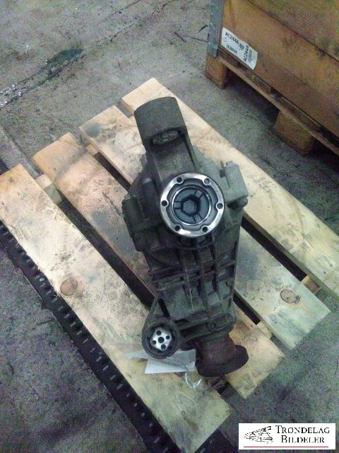 Kardang klokke bak til Audi Q7 2006-2010 (Type I, Fase 1)  (0AB 525 017 F|)