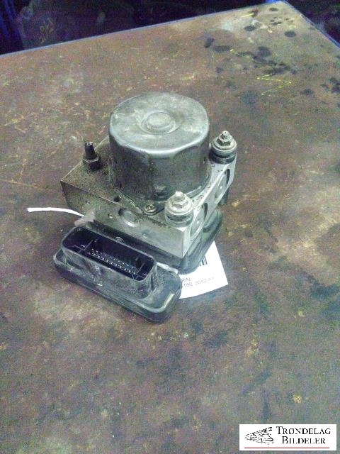 ABS sentral til Toyota GT86, 2012-->>  (BOSCH|SU003-07246)