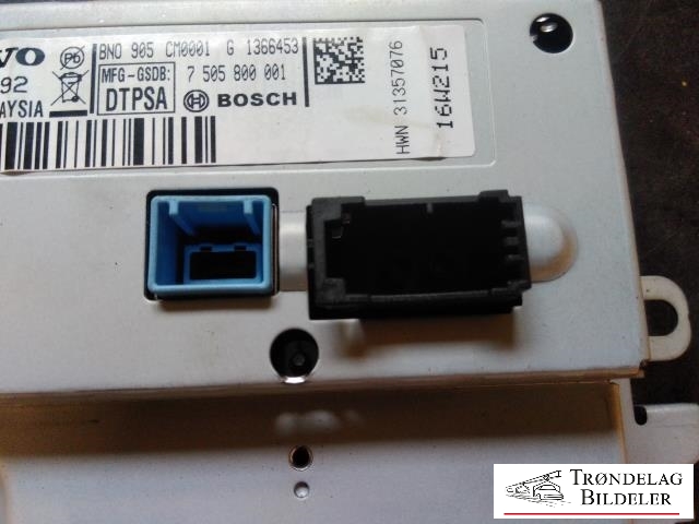 Bilstereo navigasjon skjerm til Volvo XC70 2008-2013 (Type II, Fase 1) (VOLVO|31350692|)