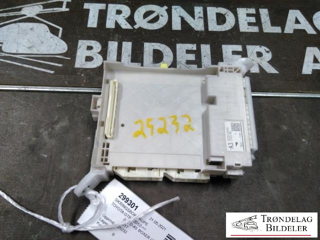 Sikringsboks kupe til Toyota GT86, 2012-->>  (82201CA020)