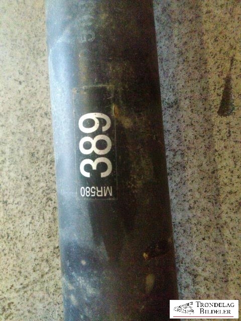 Mellomaksel fremre til Mitsubishi Pajero 2000-2006 (Type III) (MR580|389|)