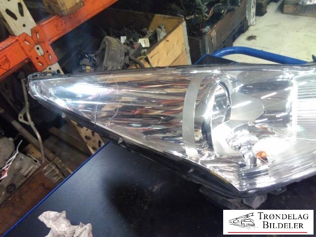 Frontlykt høyre halogen til Peugeot 3008 2009-2016 (Type I)  (6206 N9|)
