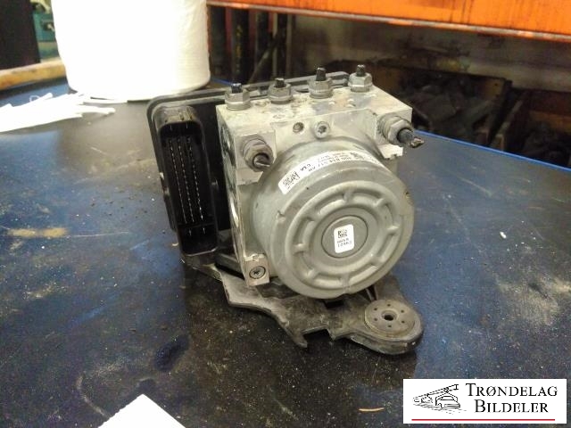 ABS sentral til VW Golf VII 2012-2017 (Fase 1)  (VW AG|3Q0 614 517 AB|)