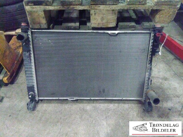 Radiator (automat gir) til Mercedes B-Klasse, 2008-2011 (Fase 2) (W245) (W245) (BEHR|A1695003004)