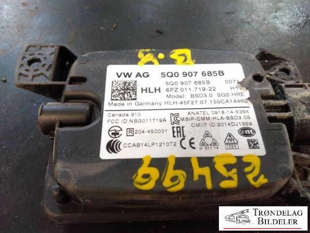 Sensor radar til VW Golf VII 2012-2017 (Fase 1)  (VW AG|5Q0 907 685 B|)
