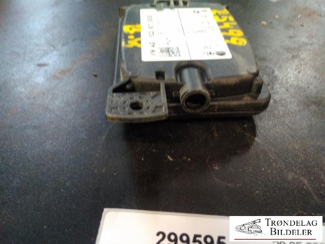 Sensor radar til VW Golf VII 2012-2017 (Fase 1)  (VW AG|5Q0 907 685 B|)