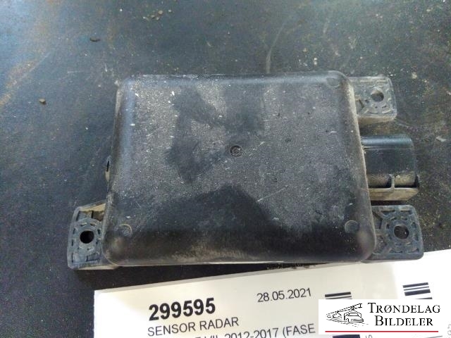 Sensor radar til VW Golf VII 2012-2017 (Fase 1)  (VW AG|5Q0 907 685 B|)