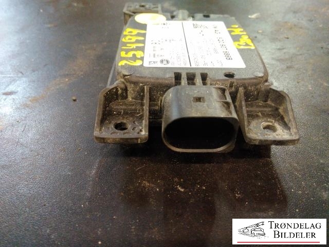 Sensor radar til VW Golf VII 2012-2017 (Fase 1) (VW AG|5Q0 907 686 B|)