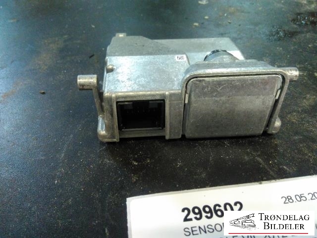 Sensor radar til VW Golf VII 2012-2017 (Fase 1)  (VW AG|5Q0 980 653 G|)