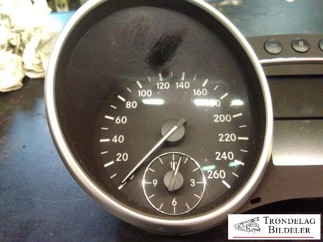 Instrumentpanel til Mercedes ML 2005-2011 (W164) (W164) (MERCEDES|A 164 540 41 47|)