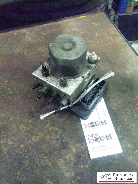 ABS sentral til Tesla Model S, 2013-2016 (Fase 1)  (BOSCH|600636300C)