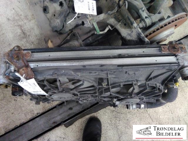 Radiatorpakke til Toyota RAV4 2009-2013 (Type III, Fase 2)  (16400-26420|)