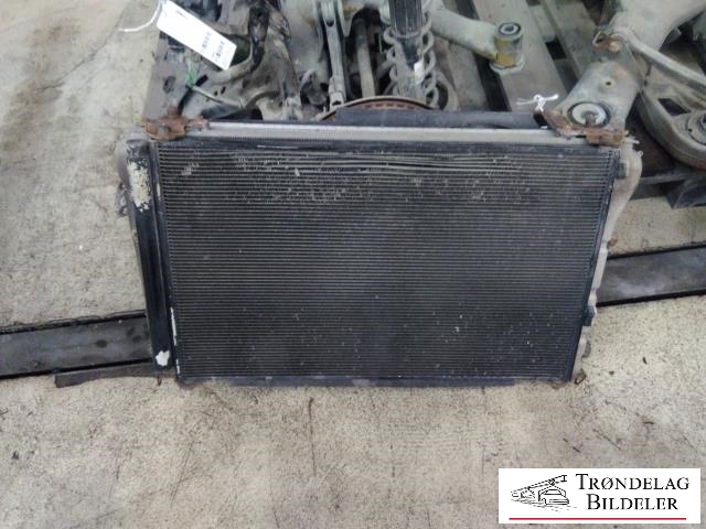 Radiatorpakke til Toyota RAV4 2009-2013 (Type III, Fase 2)  (16400-26420|)