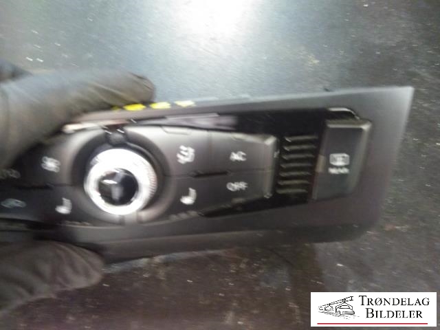 Varmeapparat betjening til Audi A4, Allroad 2009-2016 (Type I) (B8) (B8) (CONTINETAL|8K1 820 043 AG|)