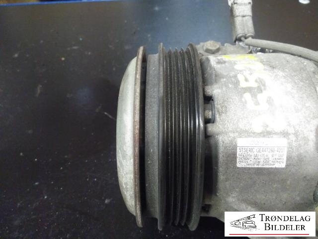 Aircondition kompressor til Toyota Yaris 2012-2014 (Type III, Fase 1)  (DENSO|GE447260-4201|88310-0D420|)