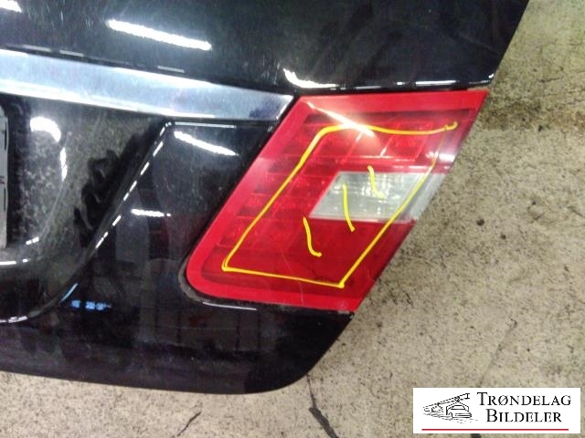 Bakluke sedan til Mercedes E-Klasse 2009-2013 (Fase 1) (W212) (W212) (A 212 750 09 75|)