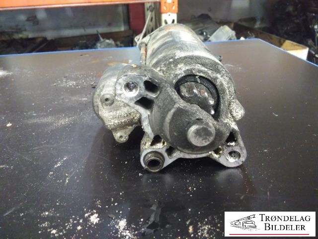 Starter diesel til Volvo V70 2007-2013 (Type III, Fase 1) (36000221|30667058|30667494|30667874|30795404|30795407|8697576|8603409|1231963|1233235|1351989|1376305|1385784|1465115|1469721|3M5T-11000-DA|3M5T-11000-DB|3M5T-11000-DC|4M5T-11000-FA|4M5T-11000-FB|4M5T-11000-FC|4M5T-11000-FD|6G9N-11000-FA|0986023380)